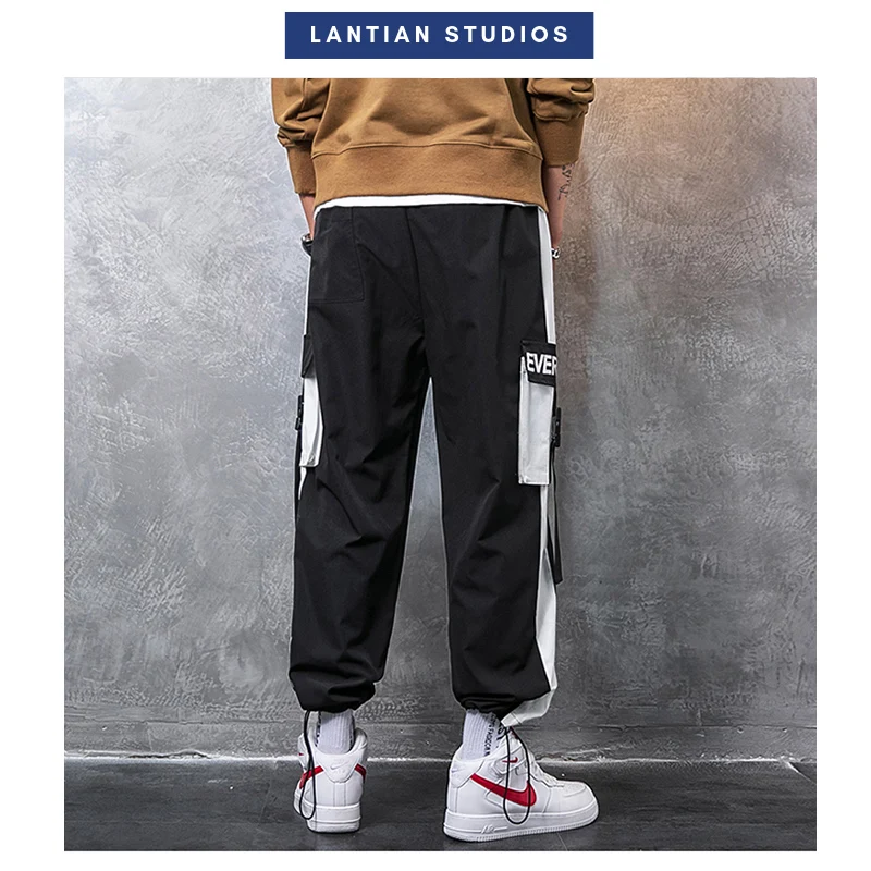 Streerwear Side Pocket Men Joggers 2019 Fashion Strip Letter Man Cargo Pants Black White Male Casual Harem Trousers | Мужская одежда