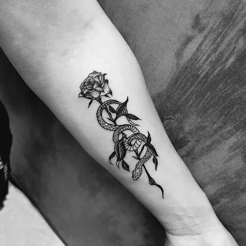 

Водостойкая Временная тату-наклейка, черная, белая роза, цветок, Мамба, змея, дизайн тела, искусственная татуировка, светящаяся татуировка н...