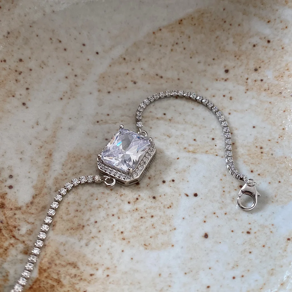 

Celi French style jewelry S925 sterling silver large square zircon inlay bracelet minimalist bracelet