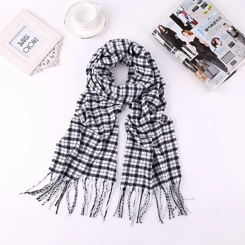 Мужской клетчатый шарф