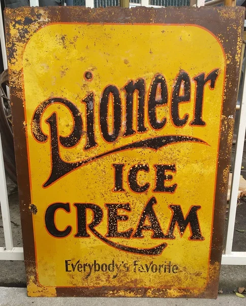 

Vintage antique Pioneer ice cream tin sign