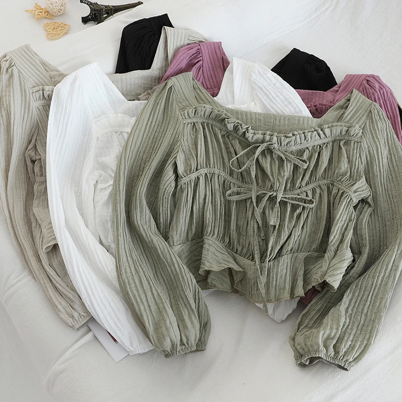 Женская рубашка с вырезом лодочкой и рукавами фонариками базовый винтажный