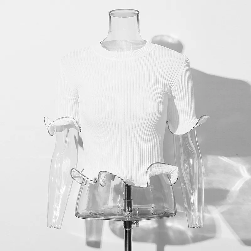 Летняя черная трикотажная футболка для женщин с круглым вырезом и расклешенными