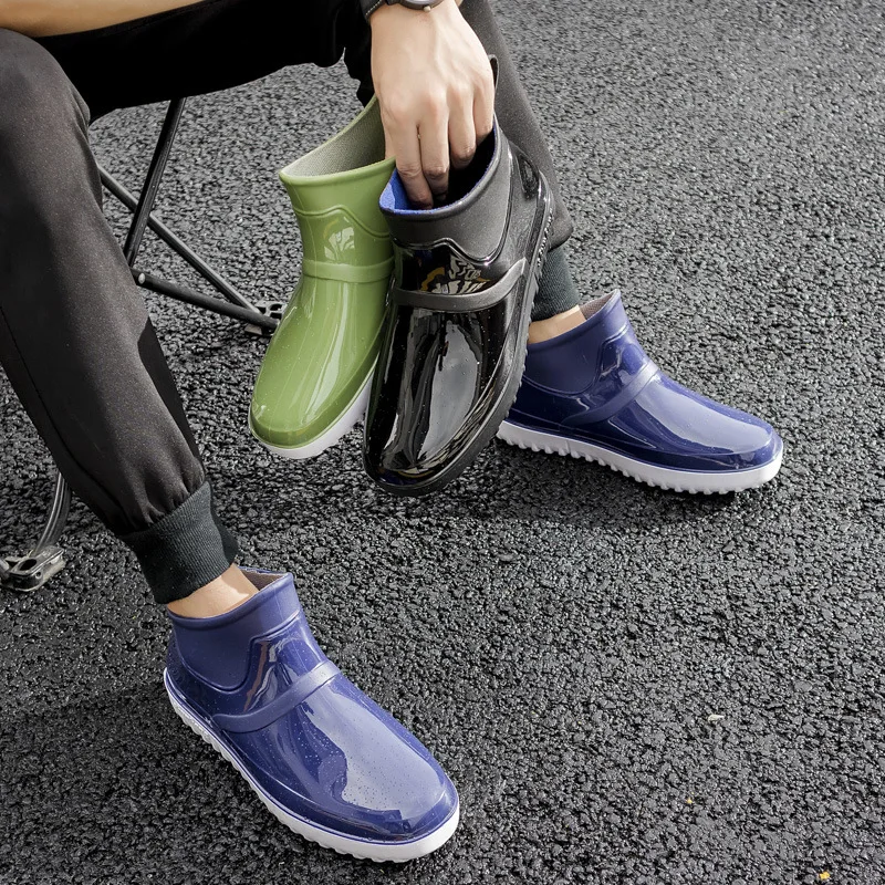 Нескользящие дождевые ботинки Мужская водонепроницаемая обувь плюшевая теплая