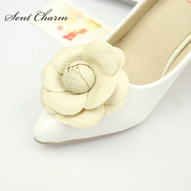 

1 Pair Fashion Shoe Flower Black Beige Leather Shoe Clips Charm Decoration High Heels Loafers 5 Colors