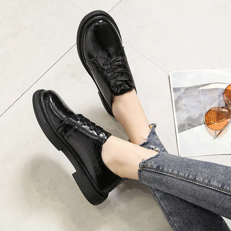 

2020 Women Oxford Shoes Woman Flats Autumn Spring Women's Brogue Leather Moccasins Women Shoes Luxury Women Shoes