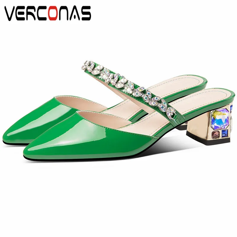 

Женские мюли на толстом каблуке, из натуральной кожи, со стразами