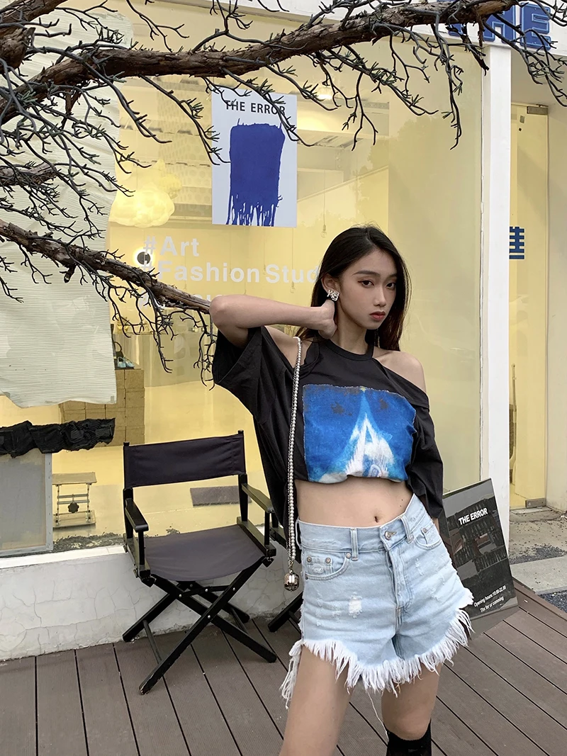 

New Style Summer Solid Sexy Bandage Cross Bandage Tops T-shirt 2021 Hot French Romantic Style Casual Tee Ladies Street Clothing