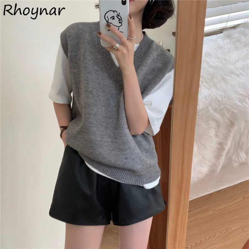 Женский трикотажный жилет цвет в ассортименте