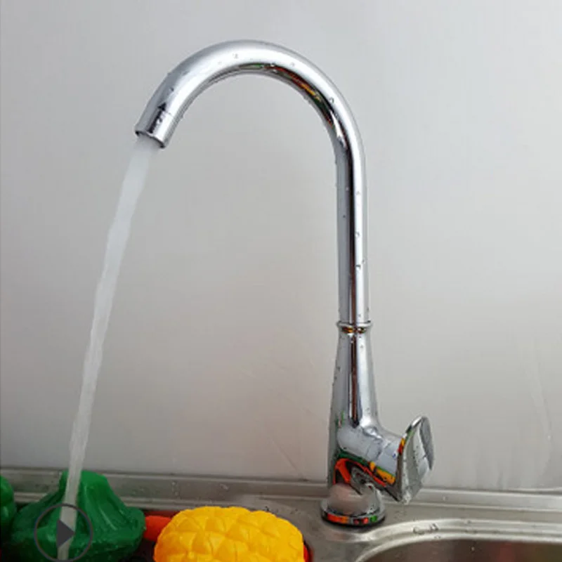 Смеситель кухонный с гальваническим покрытием и поворотом на 360 градусов |