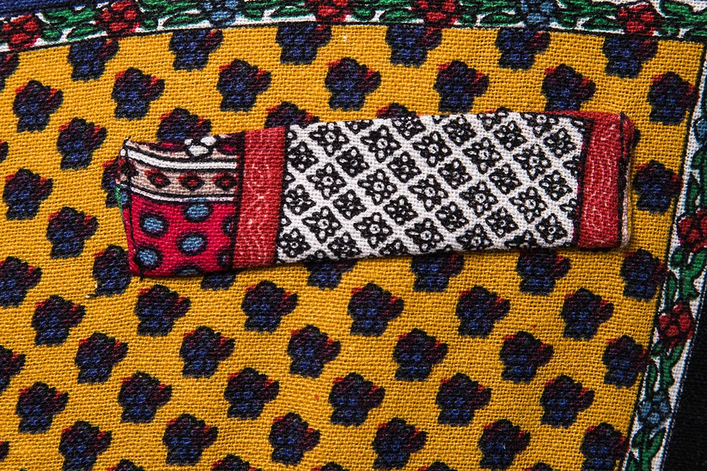 

Men's British Style Single Breasted Suit Vest Slim Banquet Stage Dress Vest Suit Vest Wedding Vest Waistcoat Weste MJ155