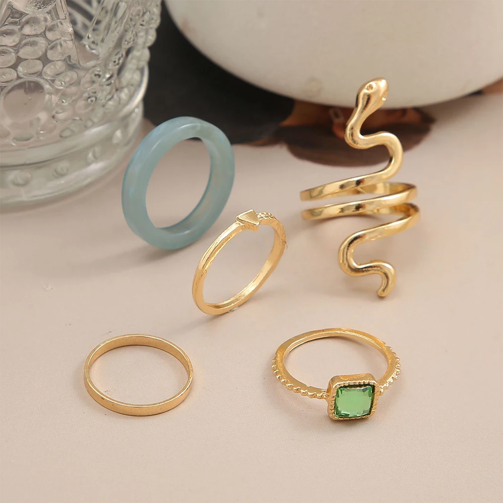 

5PCS Green Crystals Acrylic Snake Gold Punk Rings Set For Women Metal Creative Snake Animals Gold Ring Fashion Jewelry Gifts