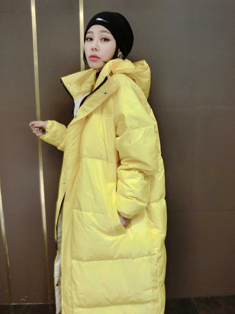 Пуховик женский длинный с капюшоном теплый в Корейском стиле 90% пуха белой утки