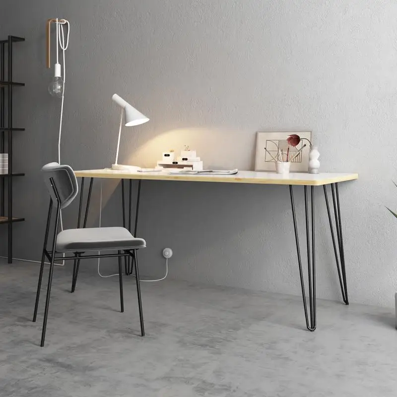 Скандинавский минималистичный стол из массива дерева компьютерный маленький