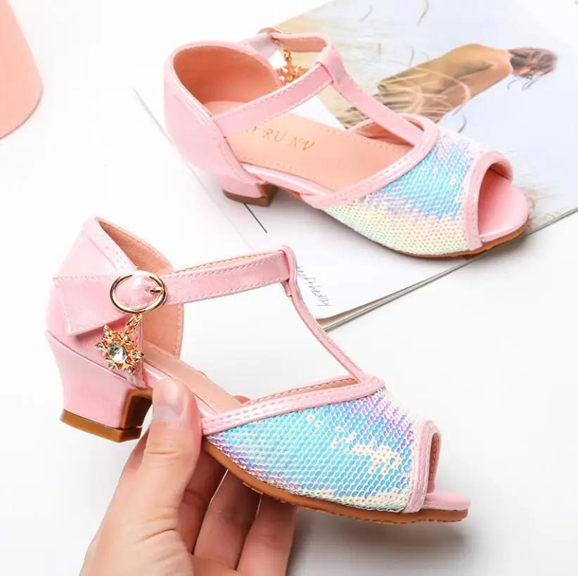 Вечерние кожаные сандалии принцессы для девочек со стразами и блестками детская