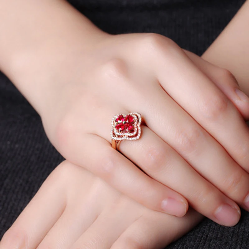 

New luxury four-color red main stone flower geometric jewelry ladies engagement wedding gift ring