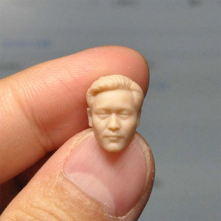 

1/18 Scale Rouge Leslie Cheung Unpainted Head Male Model 3.75'' DIY