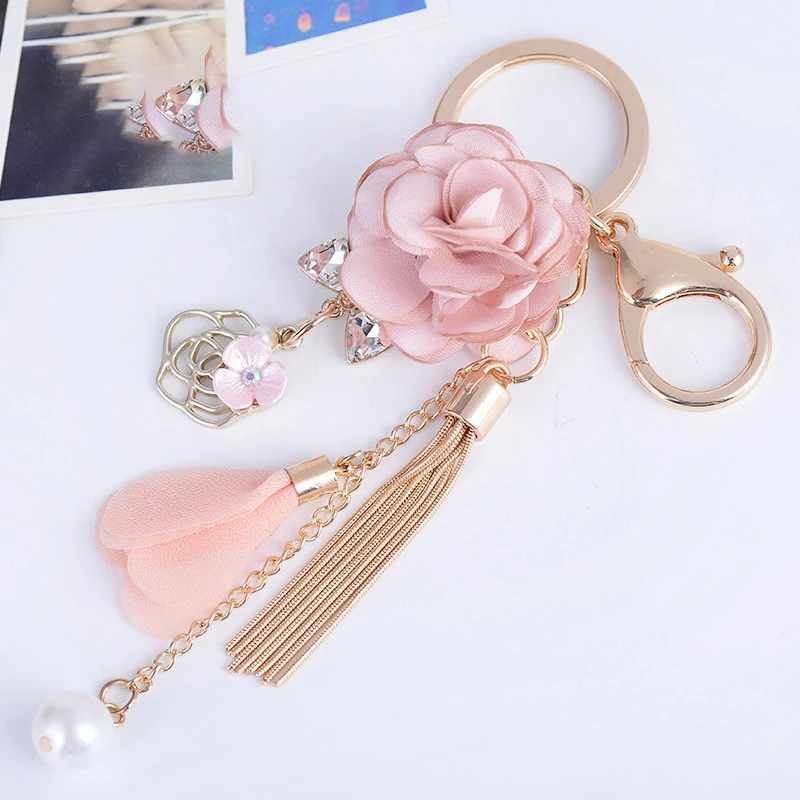 

Fresh Fabric Pink Flower Tassel Chain Car Keychain Petal Imitation Pearls Exquisite Keyring Female Girl Bag Pendant Trinket Gift