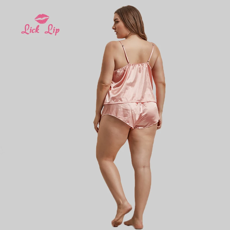 Женская кружевная ночная сорочка с цветочным узором | одежда