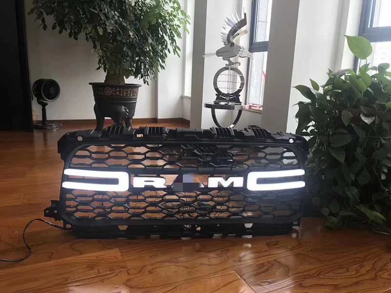 Передняя решетка автомобиля светодиодный светильник Автомобильный буквы