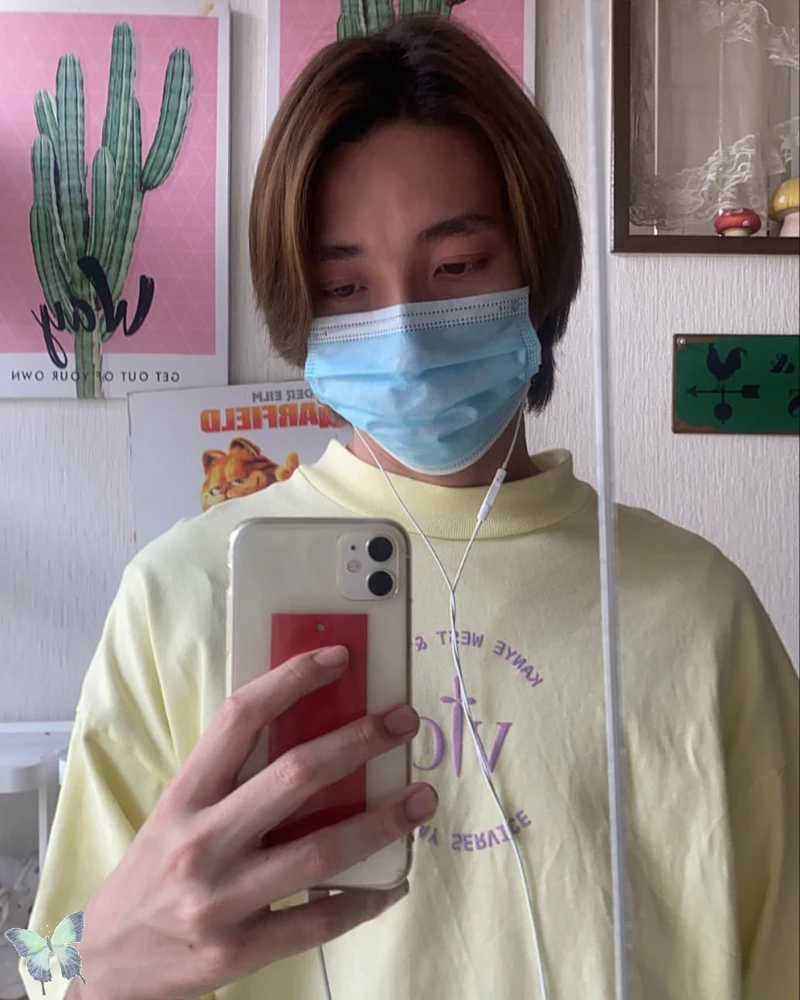 

West Kanye Season 6 T-shirts VOUS Present Sunday Service Justin Bieber Kanye T Shirt