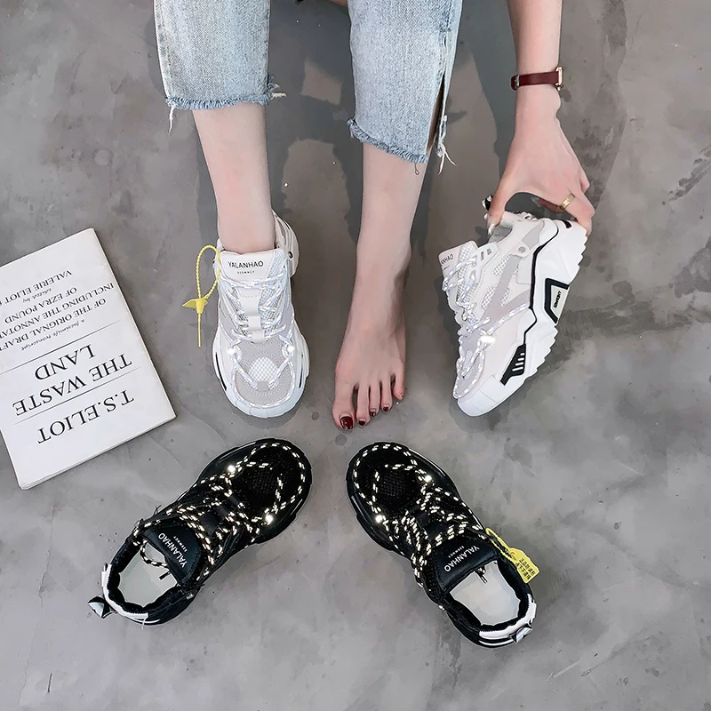 Светоотражающие кроссовки женские повседневные спортивные на платформе женская