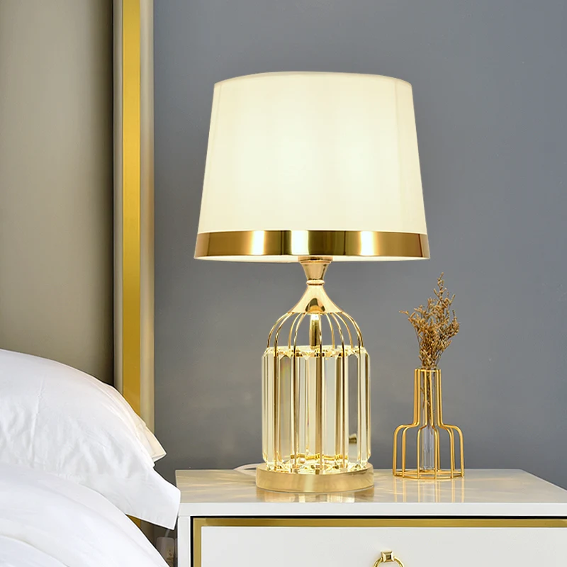 

Современная светодиодсветодиодный Хрустальная настольная лампа, стеклянная лампа для ресторана, кафе, бара, украшение для гостиной, спальн...