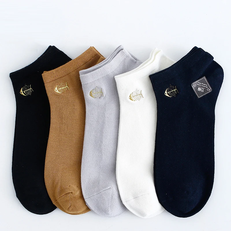 

2020 New Men's Bamboo Biber Socks Fishbone Embroidery Deodorizing Men's Boat Socks Summer Thin Style Socks Black