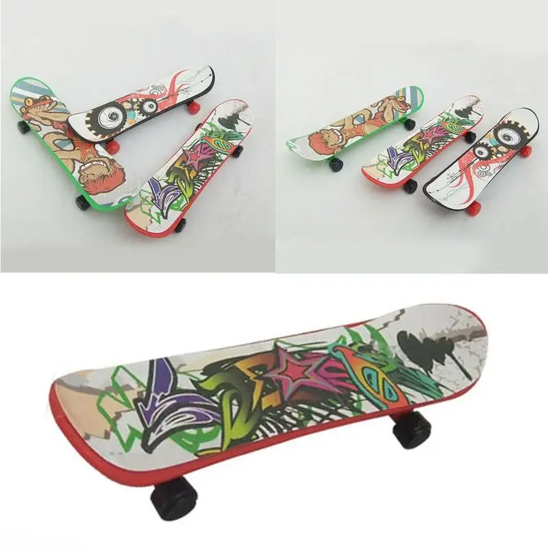 

1pc Mini Finger Skateboard Kids Toys Professional Type Bearing Wheels Fingerboard Toys For Children Gift Random Color