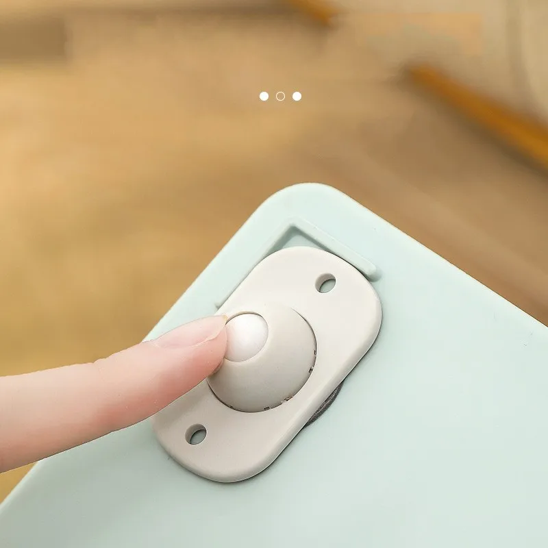 4 шт. Многофункциональный Punch-Бесплатный клей Универсальный колеса универсальный