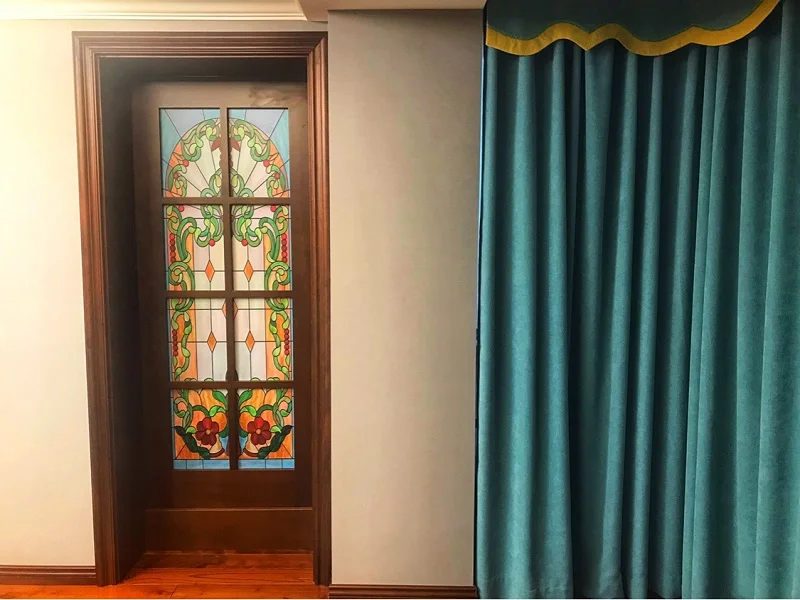 Изготовление размеров под заказ само клеящаяся оконная пленка непрозрачные