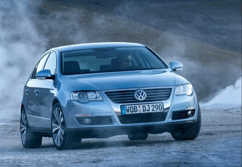 Многоцветный RGB светодиодный angel eyes Halo Ring Eye DRL RF пульт дистанционного управления для Volkswagen VW Passat B6 Magotan 2006-2010 аксессуары