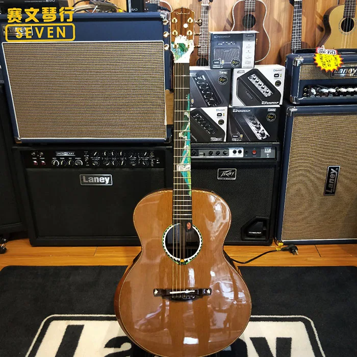 Сделанная вручную под заказ Акустическая гитара из массива дерева если вам нужно