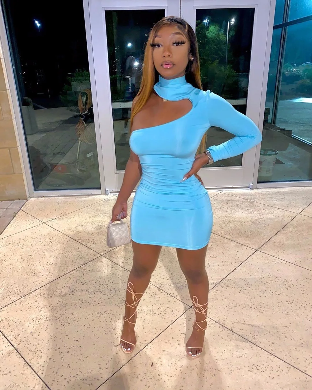 

DSMTRC весна женская одежда на одно плечо длинное женское платье без рукавов с принтом Цвет с открытой спиной узкие облегающее сексуальное Клу...