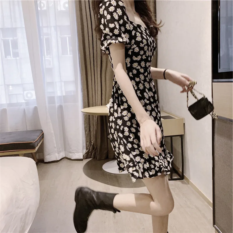 

Women Dresses Summer 2021 Sexy V Neck Floral Print Boho Beach Short Sleeve Mini Korean Cloth Wrap Plus Size Sundress Robe