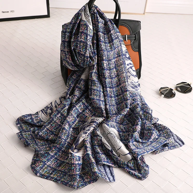 

Designer Merk Vrouwen Sjaal Mode Zomer Zijden Sjaals Sjaals En Wraps Voor Lady Foulard Nek Sjaals Hijaabs Pashmina