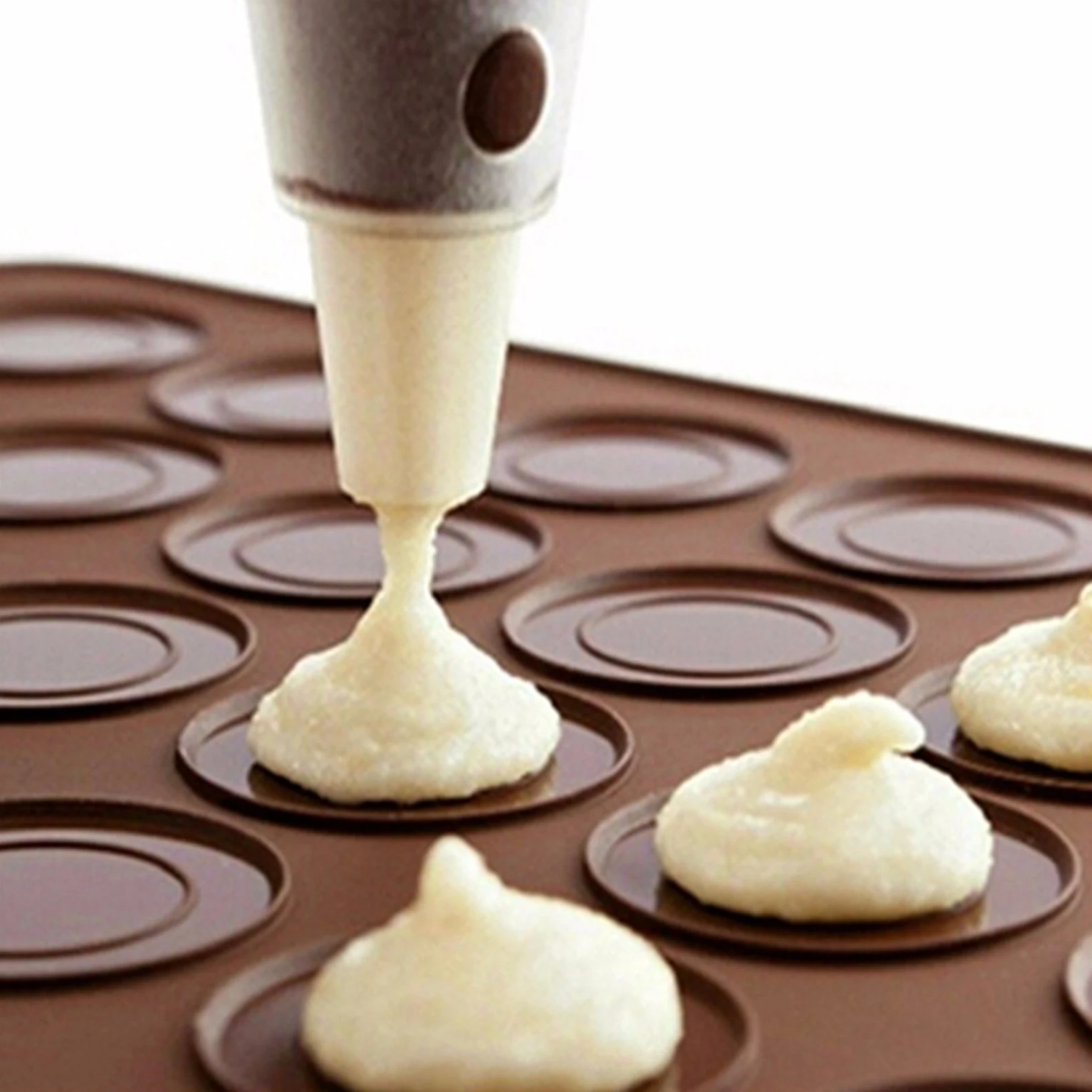 

30-cavity Silicone Pastry Cake Macaron Macaroon Oven Baking Mould Sheet Mat