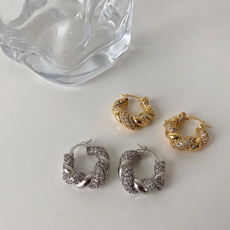 

U-Magical Luxury Simple Cubic Zircon Twist Rope Hoop Earring for Women Simple Gold Silver Color Metal Irregular Earring Jewelry