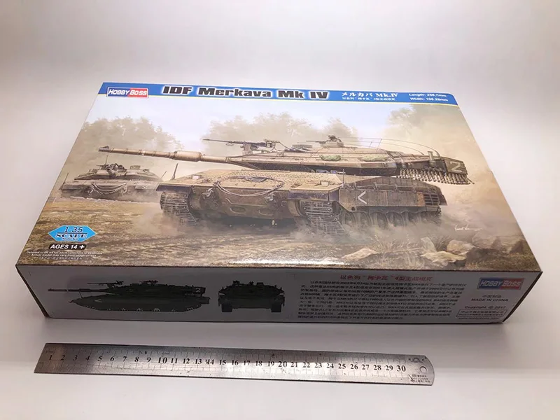 Модель главного боевого танка 4 поколения Trumpeter HOBBYBOSS из Израиля в масштабе