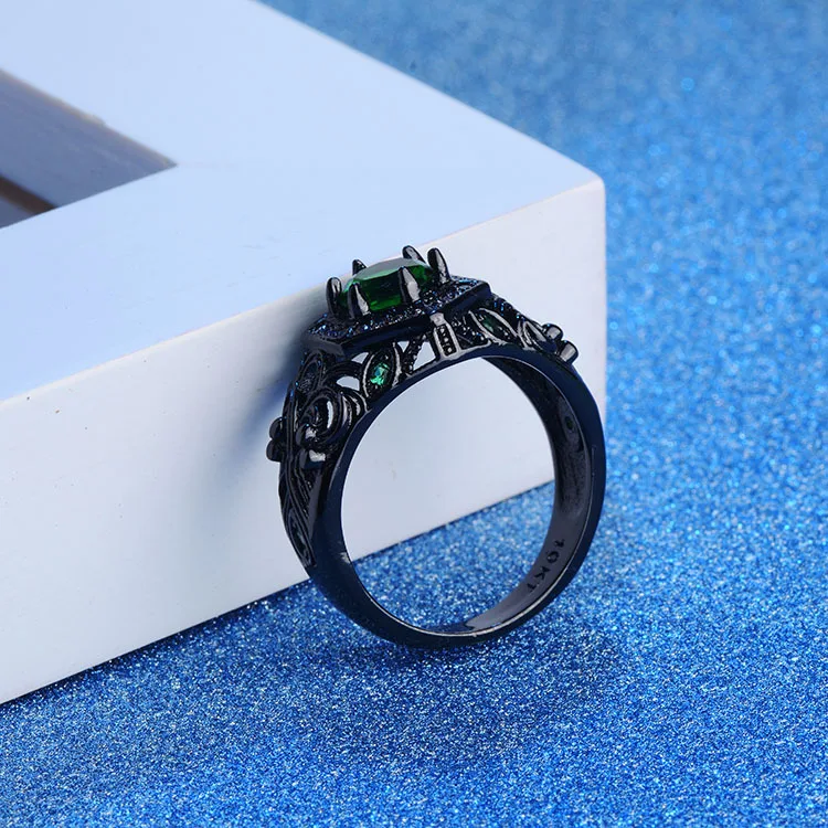 Индивидуальное черное позолоченное полое обручальное кольцо в готическом стиле