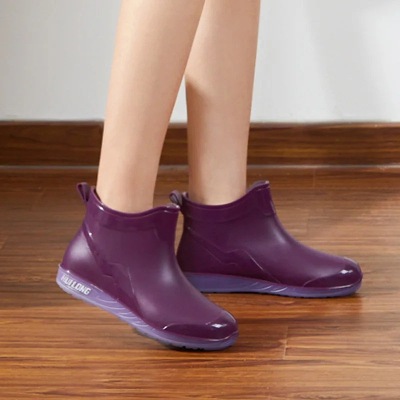 2021 New Fashion Slip-on Ankle Rain Boots Women Outdoor Warm Water Shoes Female Solid Color Platform PVC Rainboots