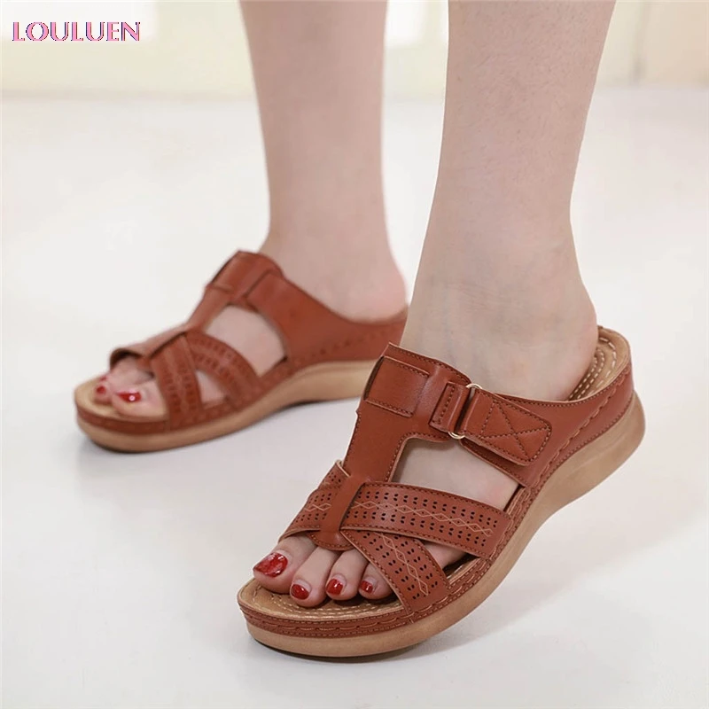 Сандалии LOULUEN женские с открытым носком пикантные удобные босоножки на танкетке