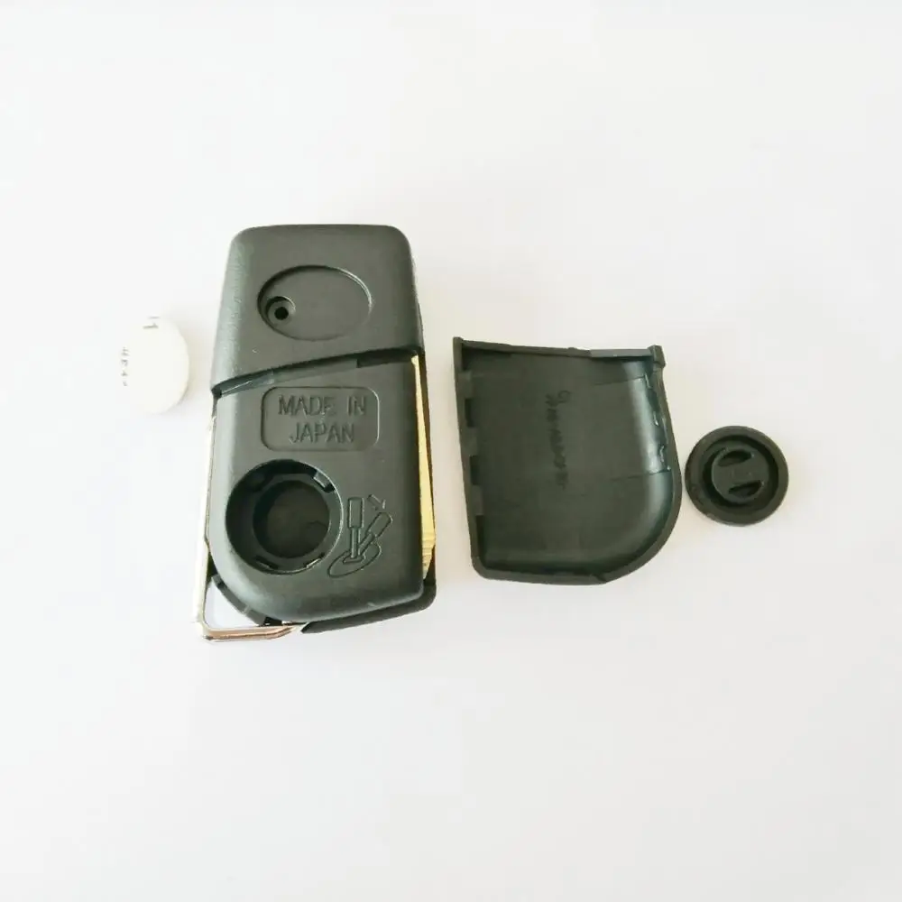 

5PCS/LOT Folding Flip Remote Key Fob Case for Toyota Highlander Coralla Camry RaV4 Reiz VIOS 3 Button Uncut TOY43 Blade+LOGO