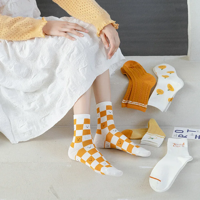 

Street Style Women's Long Socks Trend Sweet Cute Socks Thin Middle Tube Socks Cotton Summer Cartoon Print Ladies Socks Casual