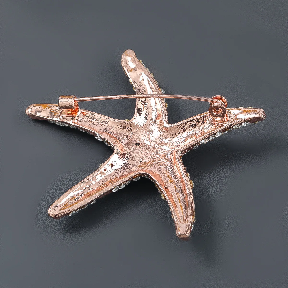 

Luxury Female Crystal Sea Star Brooch Dainty Rose Gold Color Jewelry Brooch For Women Cute White Zircon Pin Dress Coat Accessory