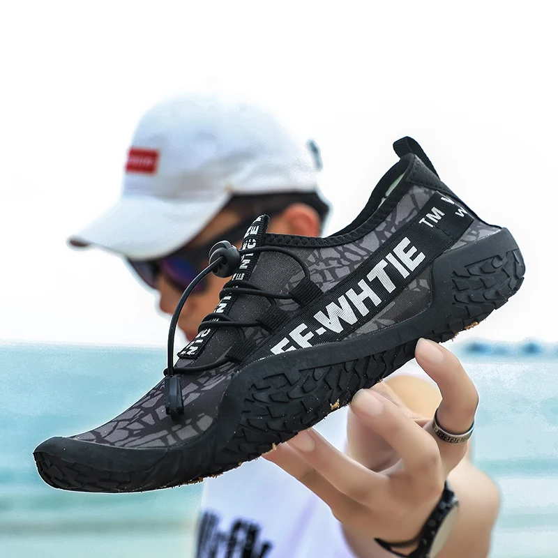 

TheNewSwimmingShoes Men Women Wading shoes,Summer Aqua Beach Shoes,Men's fishing seaside sneakers,zapatos hombreAmphibious shoes