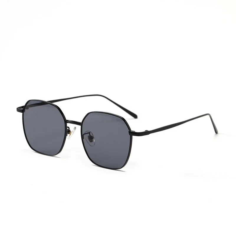 

New Ladies Retro Classic Square Sunglasses 2021 Men Women luxury shades Vintage polygon metal Black frame Sunglasses UV400
