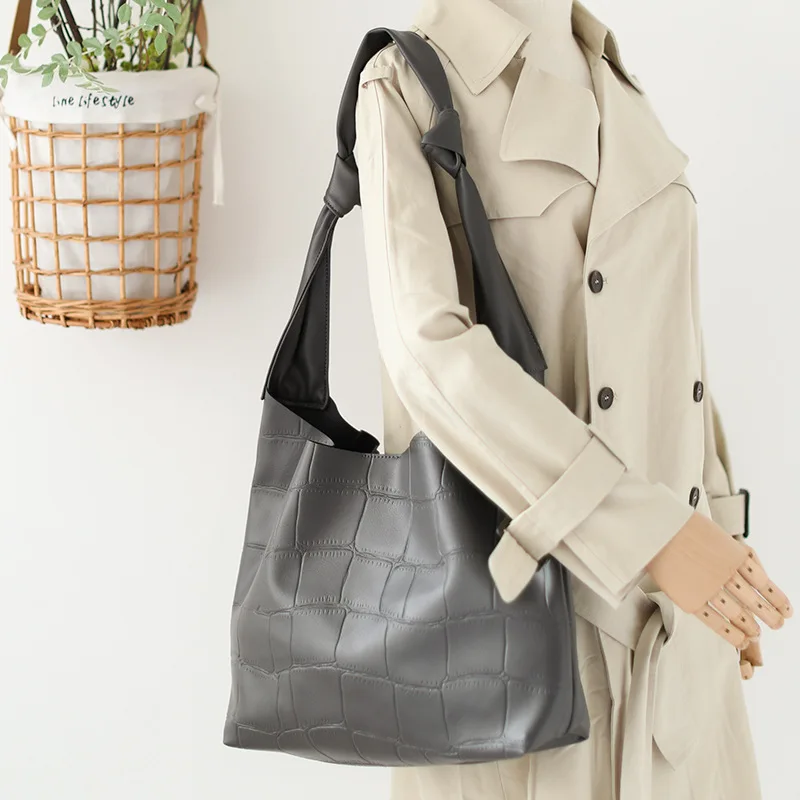 

Retro Stone Pattern Tote Bag Casual Crocodile Pattern Commuter Shoulder Handbag Korean Soft Leather Large-capacity Shopping Bag