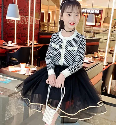 

Girls' Little Fragrant Skirt New European and American Plaid Sweater Plus A-line Skirt Spring Big Kids Fashion Two-piece Suit