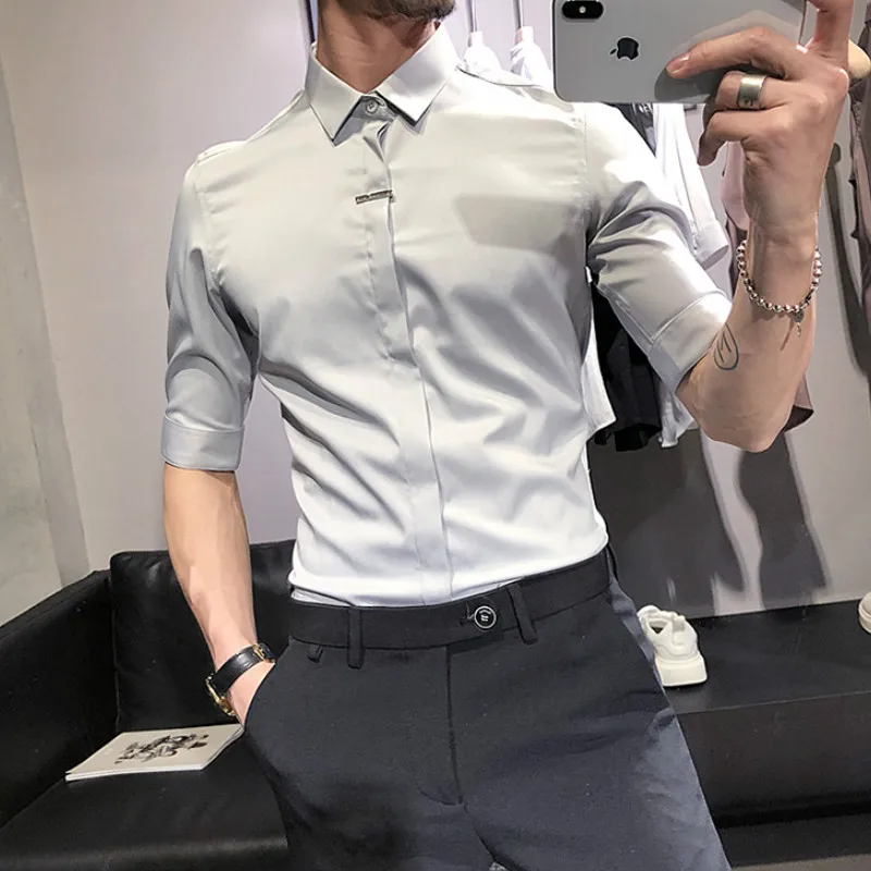 

High Quality Men's Shirts 2021 Summer Short Sleeve Casual Shirt Solid Colors Office Business Dress Shirts Social Streetwear Top